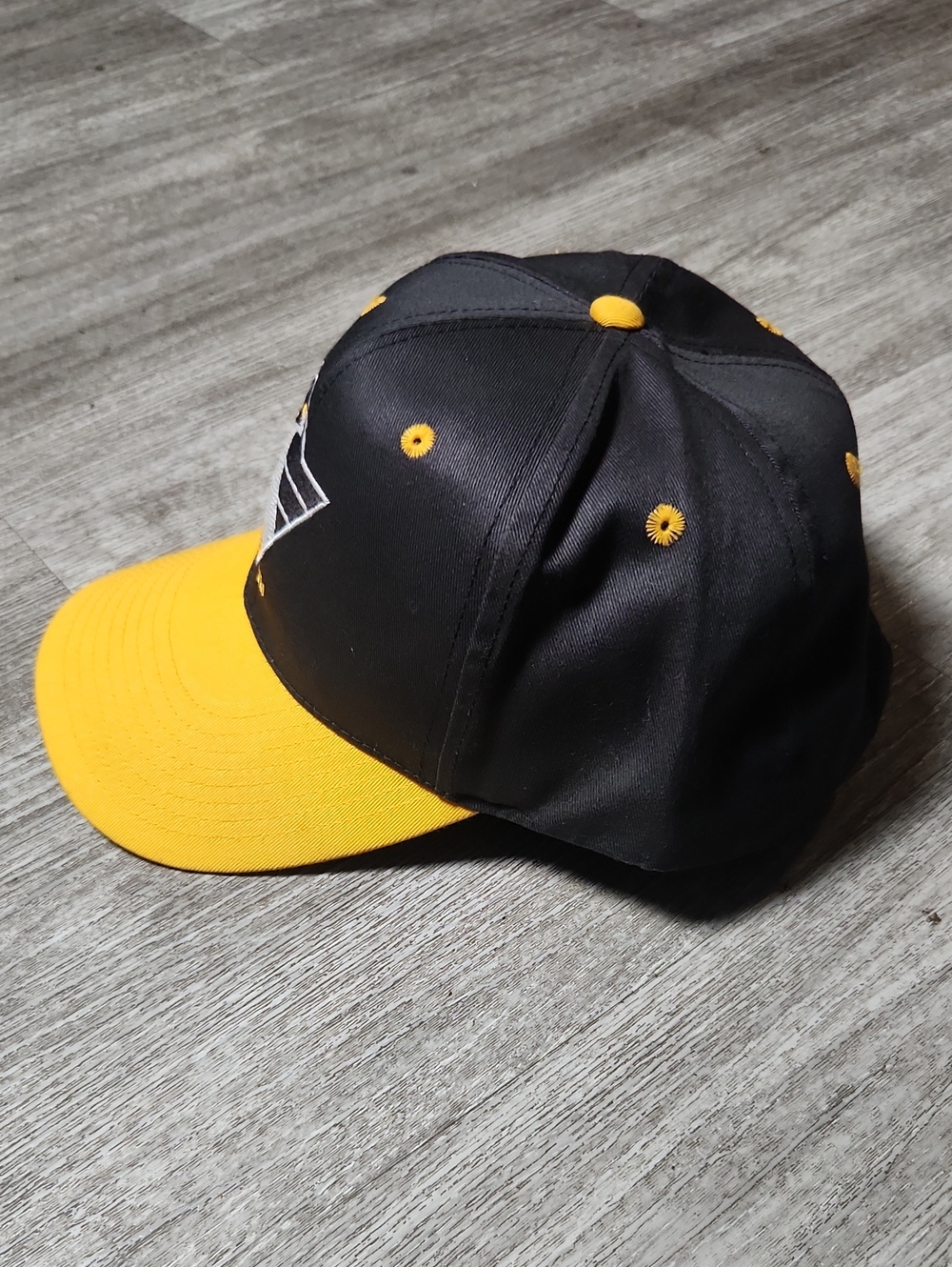 Vintage 90s Black and Yellow Penguin Logo Baseball Cap - Picture 2 of 5
